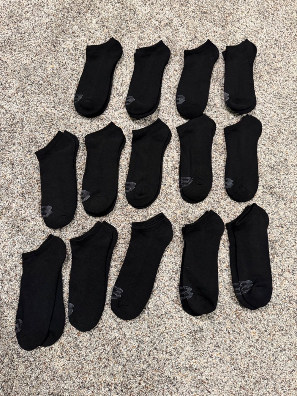New Balance Men's Black Low-Cut Athletic Socks -NWOT